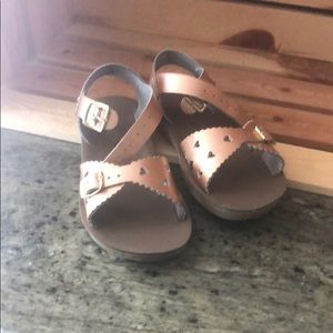 Rose Gold Saltwater Sandal.